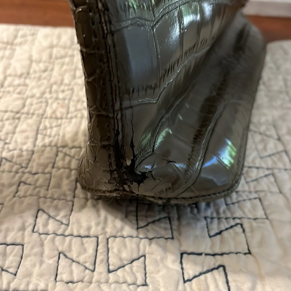 Ann‎ Klein faux alligator skin shoulder bag